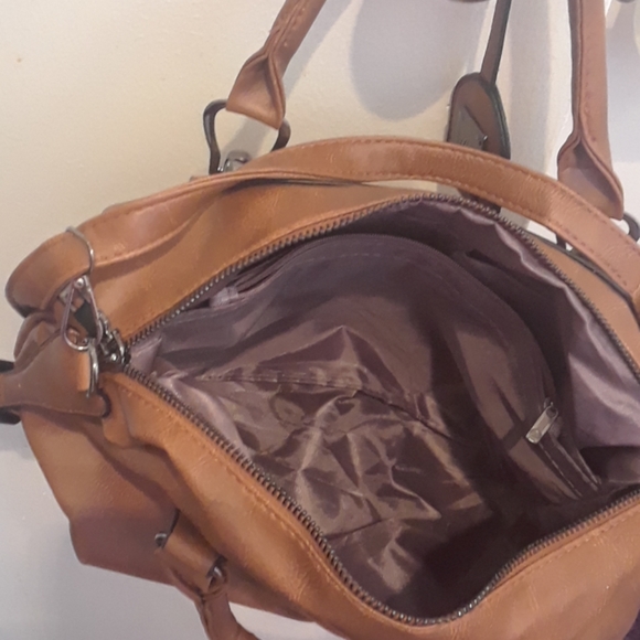 Purse - Picture 4 of 4